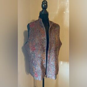 White Stag woman Vest size Xl